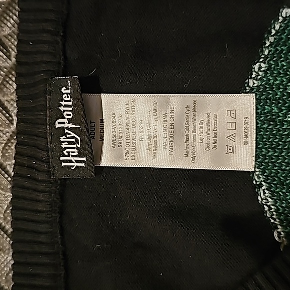 Harry Potter Slytherin cardigan size M - Picture 3 of 5
